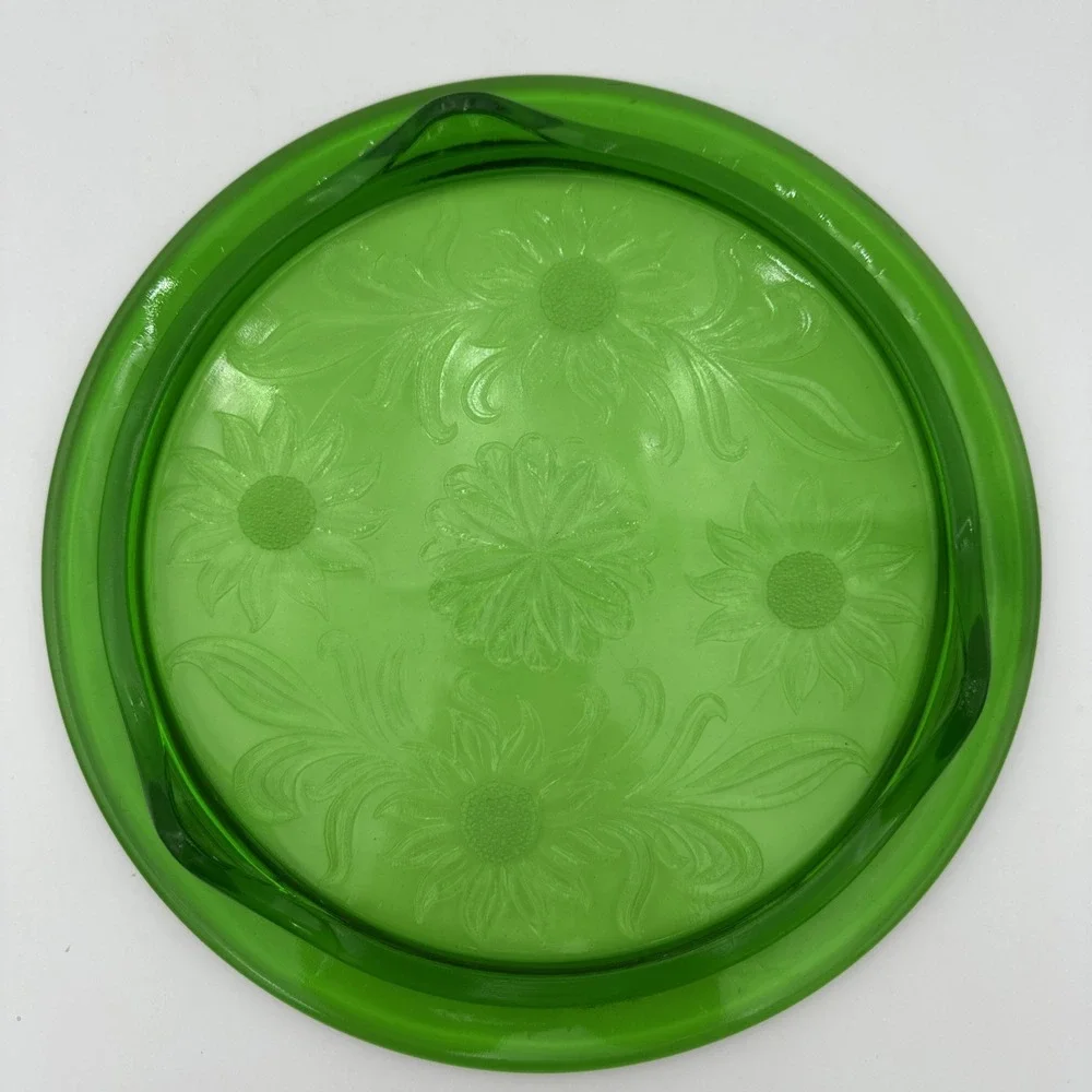 Vintage Jeannette Sunflower Uranium Glass Footed Cake Plate 10